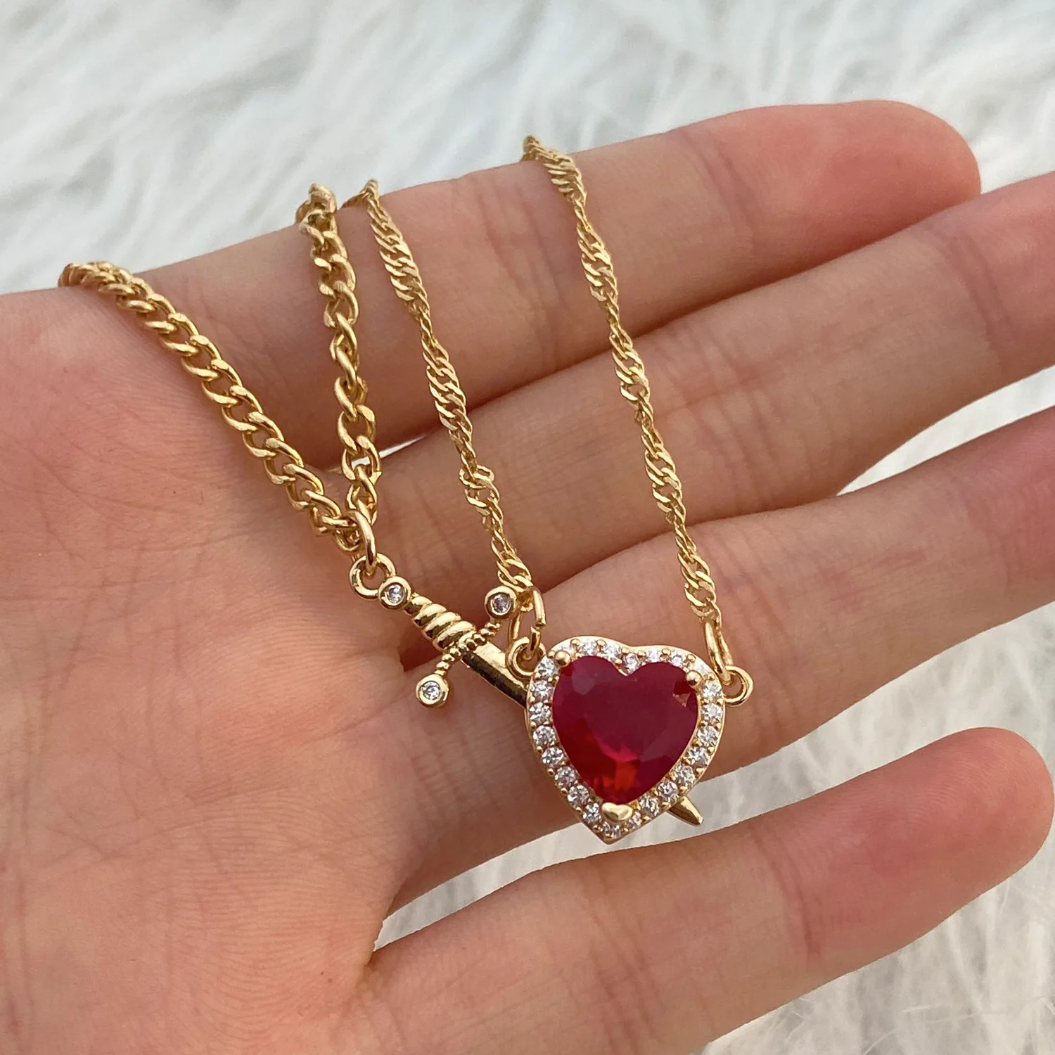 Wedding Qw - Gotik Kalp ve Kılıç Çift Kolye
